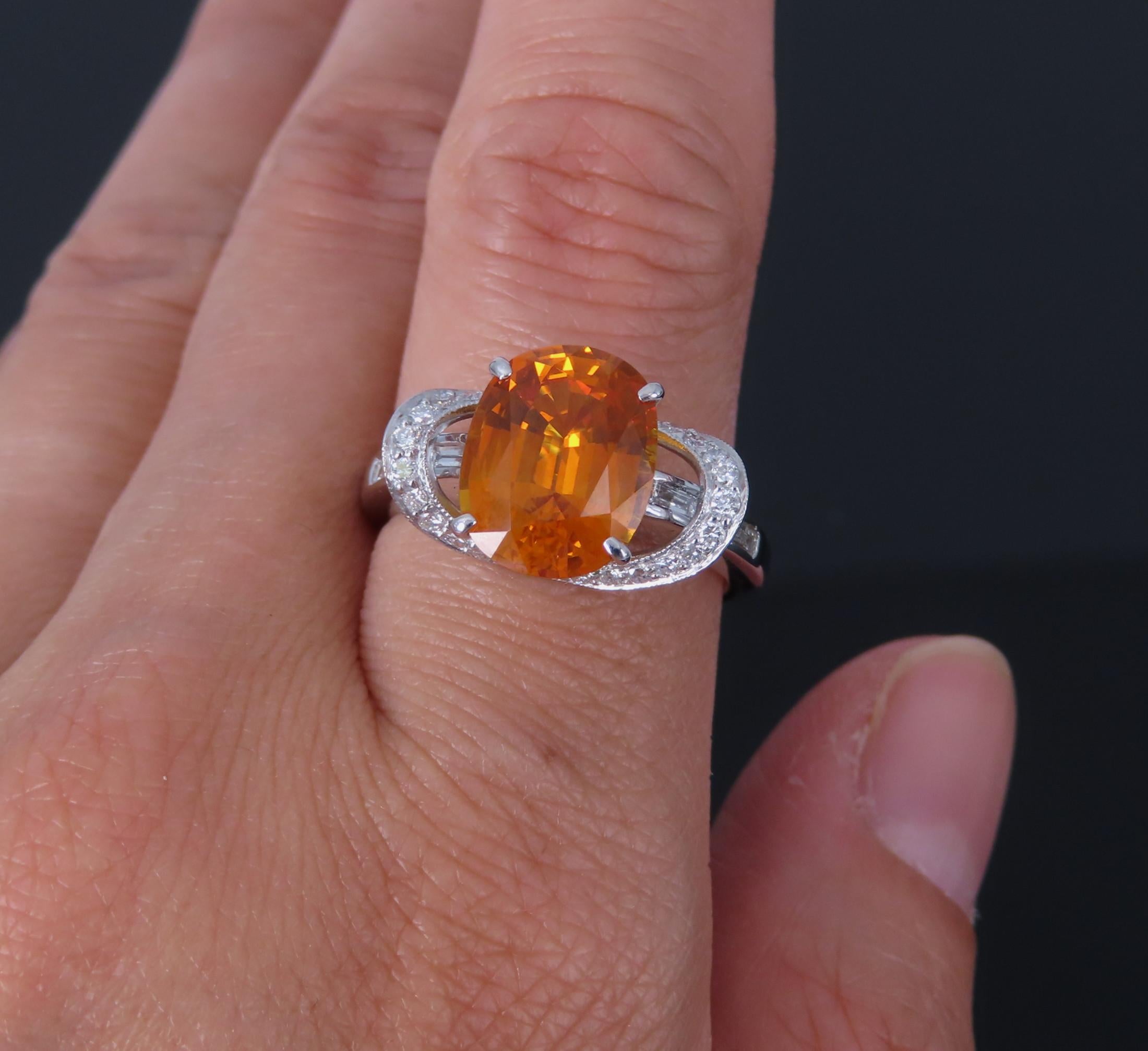4.49ct GIA Vivid Orange Sapphire & 0.51ct Diamond Platinum Ring Size 6.5 8.1gr