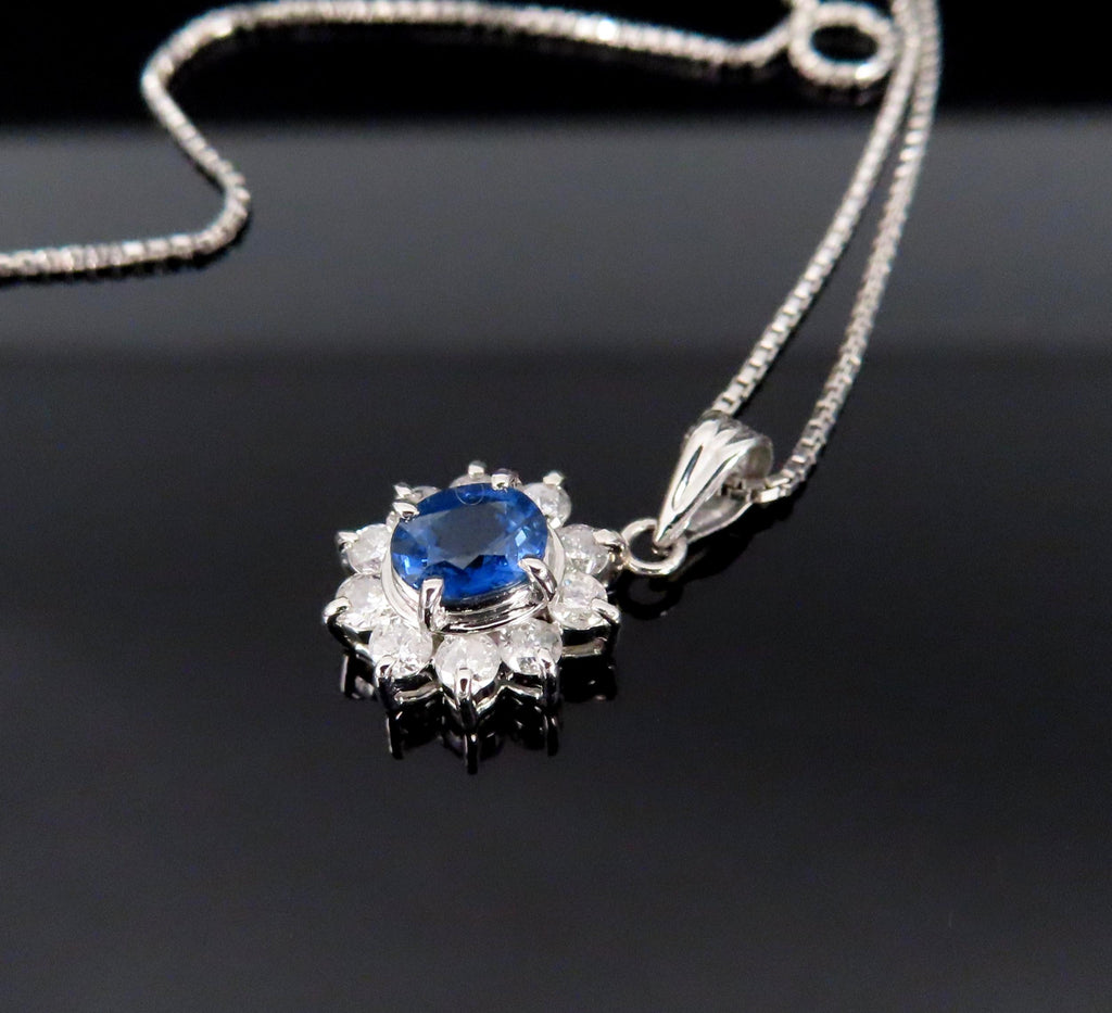 Vintage 0.40ct Royal Blue Sapphire 0.30ct Diamond Halo Platinum Necklace