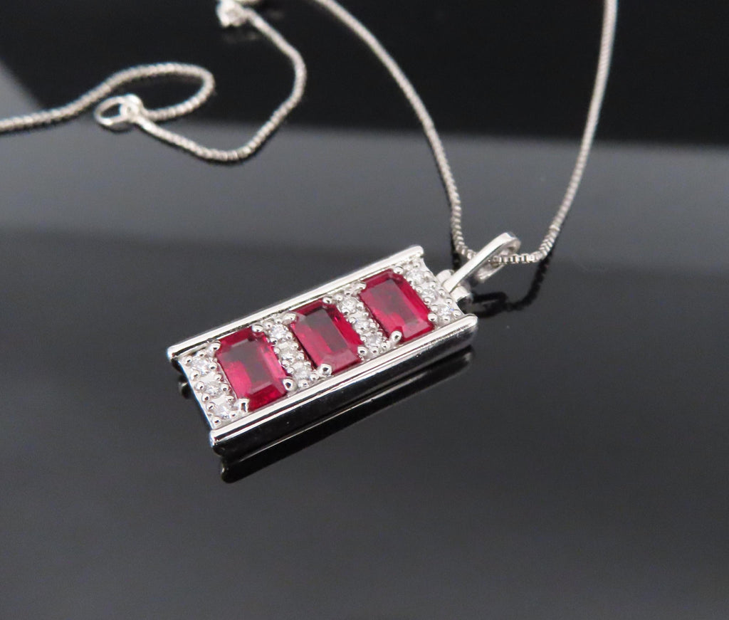 Vintage 1.08ct Intense Red Ruby & 0.10ct Diamond Platinum Bar Necklace