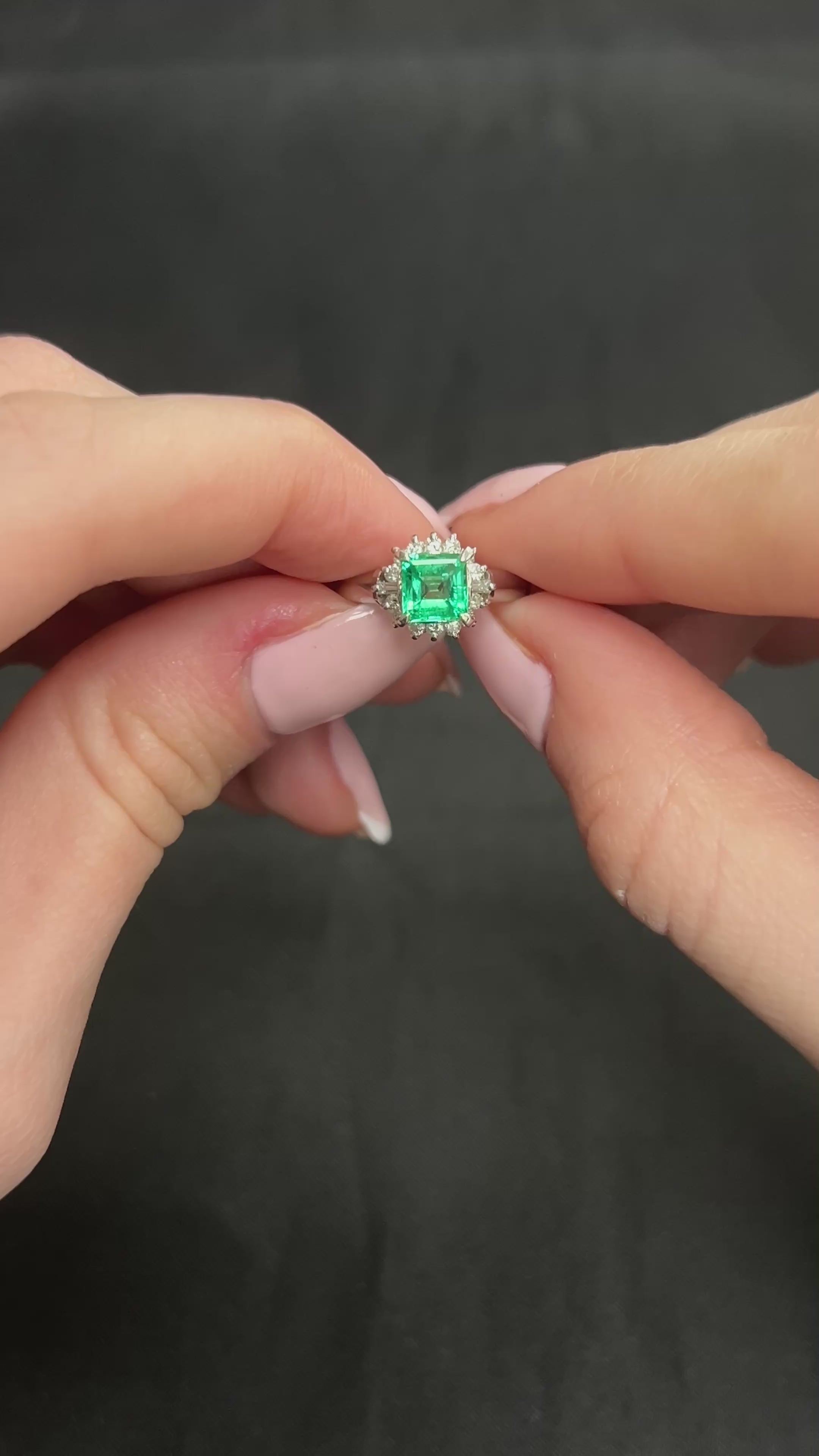 Fine 0.84ct GIA Colombian F1 Emerald & 0.30ct Diamond Platinum Ring Size 6.75