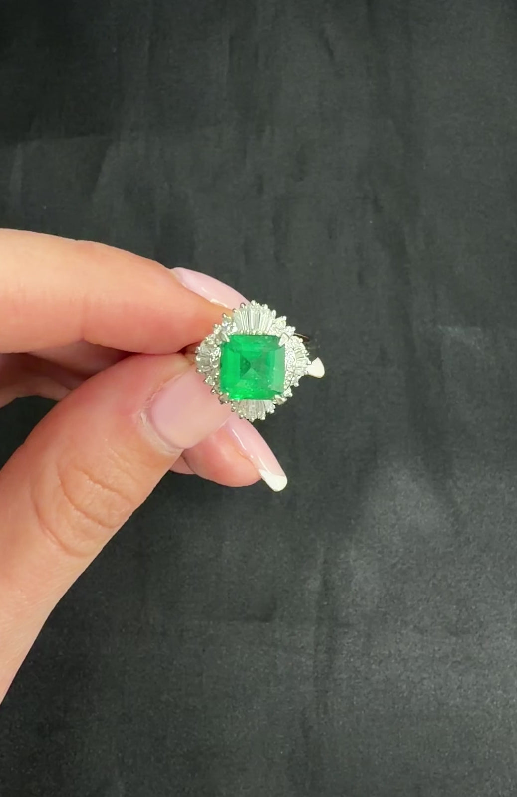 Vintage 2.29ct Natural Colombian Emerald & 0.69ct Diamond Platinum Ring, Size 6