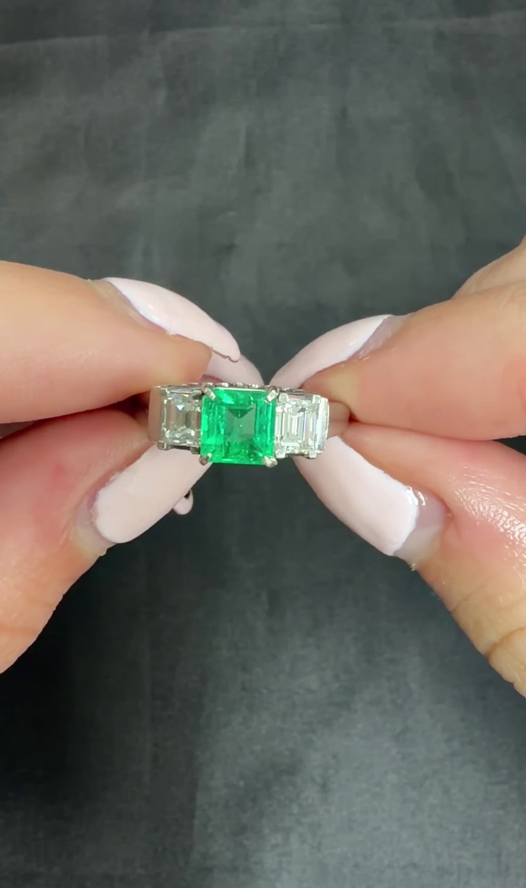 Rare 0.91ct GIA Colombian Emerald & 0.78ct Diamond Platinum Ring, Size 8.5