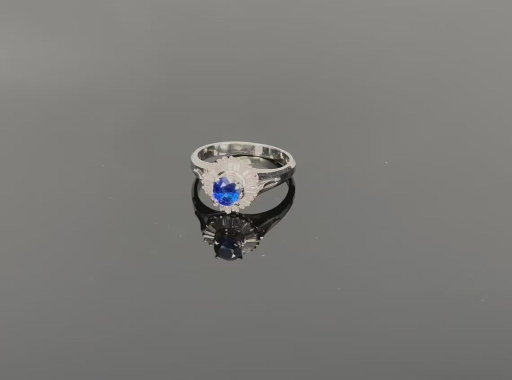 Vintage 0.50ct Blue Sapphire & 0.19ct Diamond Platinum Cocktail Ring Size 4.25