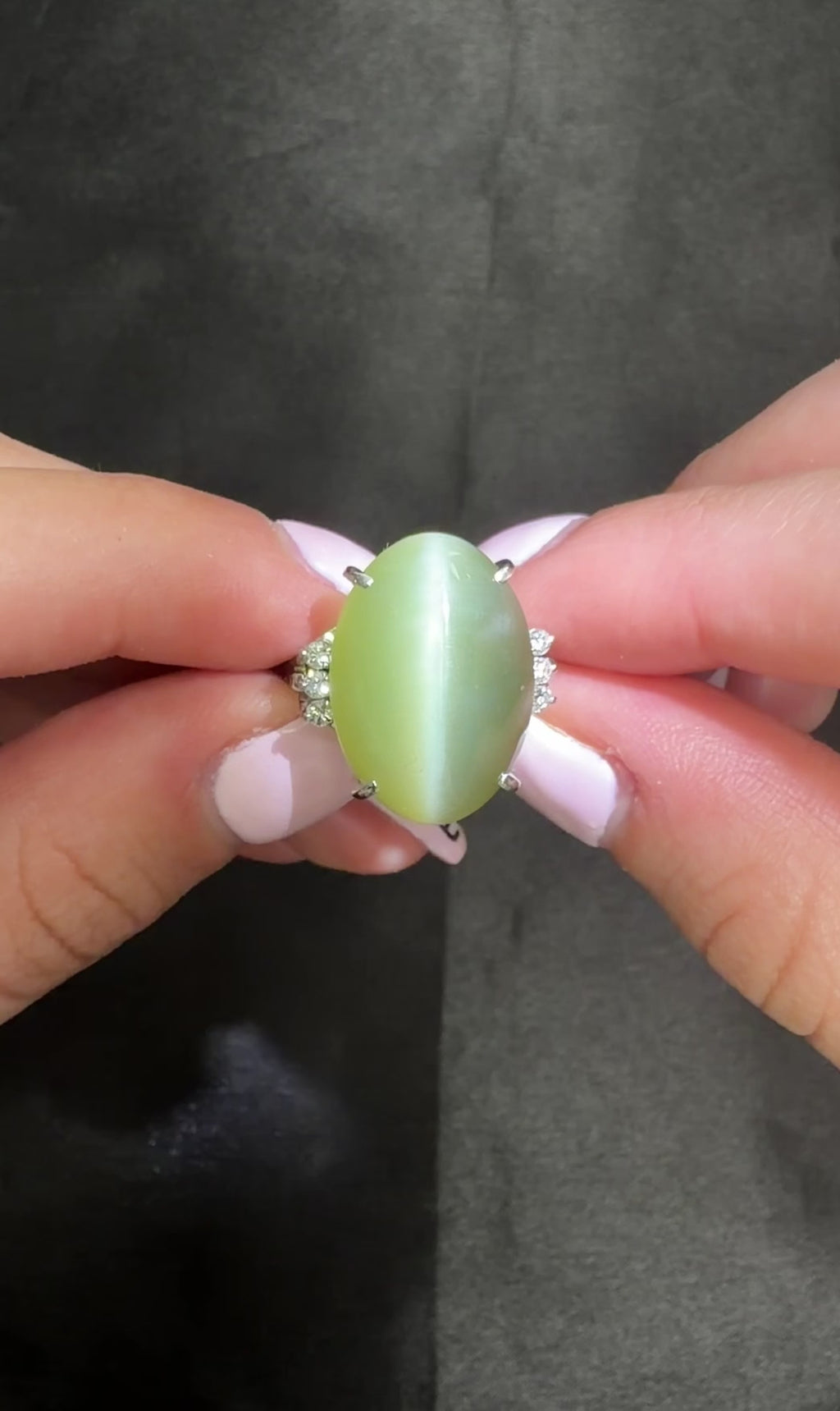 15.84ct Nephrite Jade Cat's Eye & 0.17ct Diamond Platinum Ring, Size 6.75